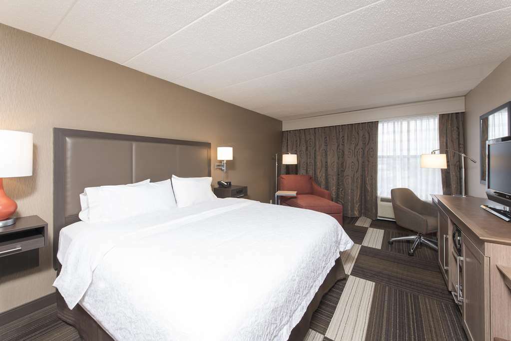 Hampton Inn Charlotte University Place Room photo