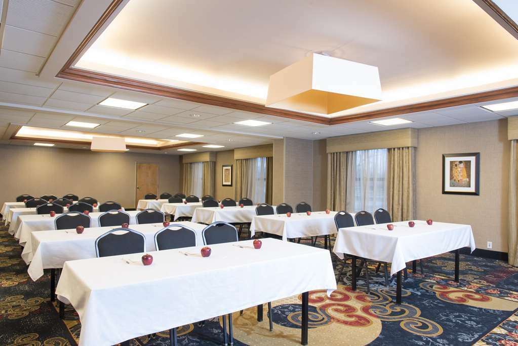 Hampton Inn Charlotte University Place Facilities photo